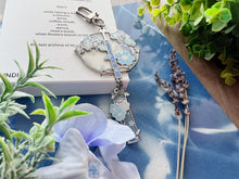 Load image into Gallery viewer, Wildflower Enamel Keychain