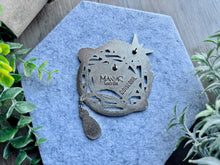 Load image into Gallery viewer, STRAY KIDS : MANIAC Tour Pin