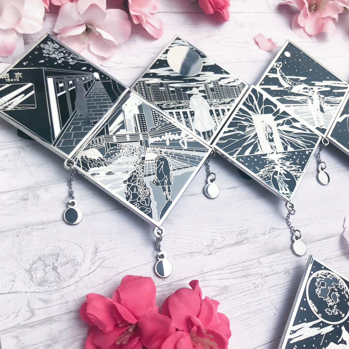mono. series ] tokyo pin – disequil