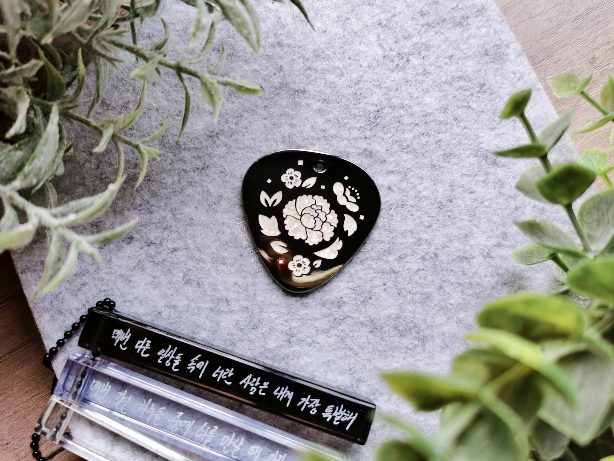 Tour Pins – disequil